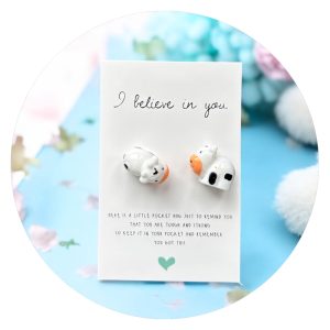 Pocket hug | Koe | I believe in you