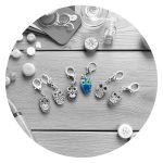 Pocket Hug Gekleurde uiltjes Not Alone Dirk