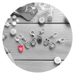 Pocket Hug Gekleurde uiltjes Not Alone Loes