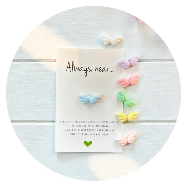 Pocket Hug Vleugeltjes Always Near