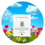 Pocket Hug Blije beestjes Beertje in tuinbroek
